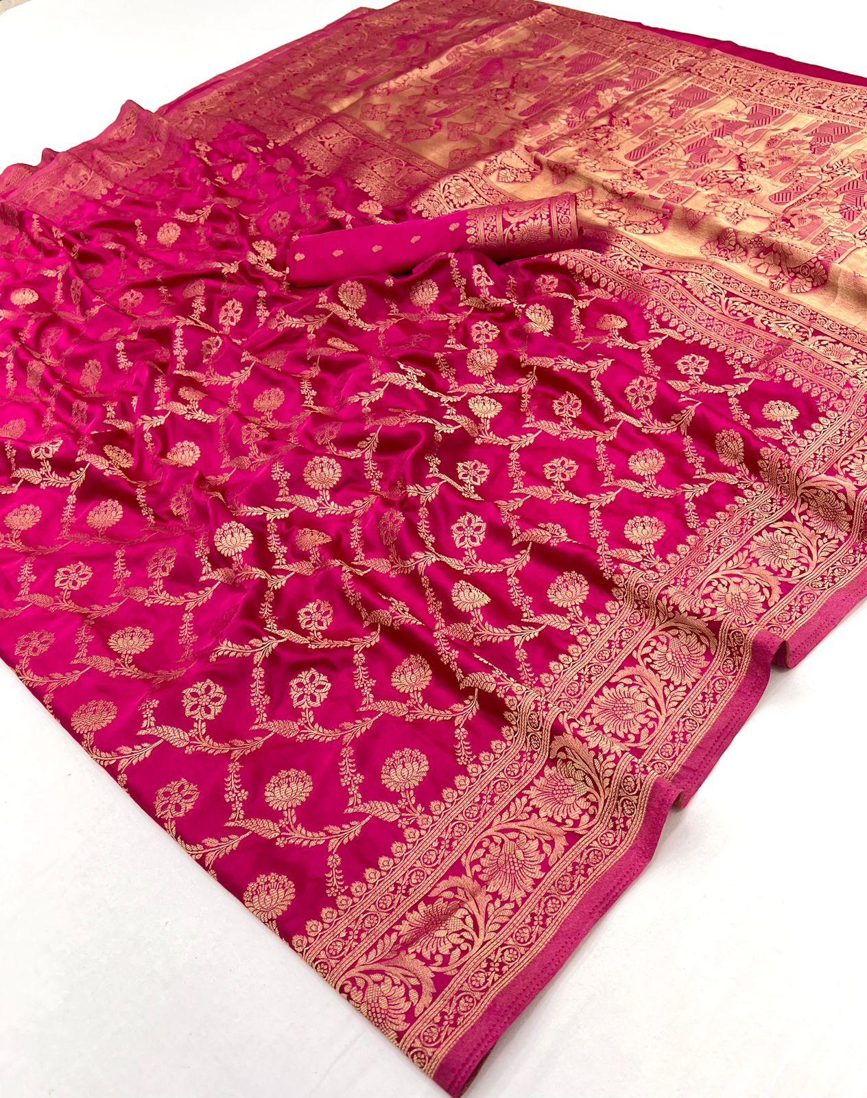 banarasi-saree-pink rani pink Banarasi saree at Poorna boutique Pallikaranai Chennai