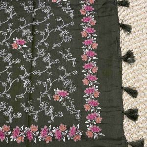 Elegant Butter Silk Saree Dark Green colour saree pallu. Price Rs.2550 Poorna Boutique, Chennai