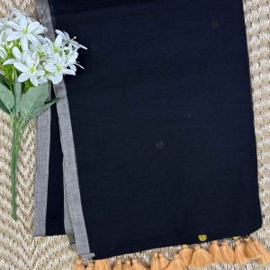 mul cotton black color saree. light weight
